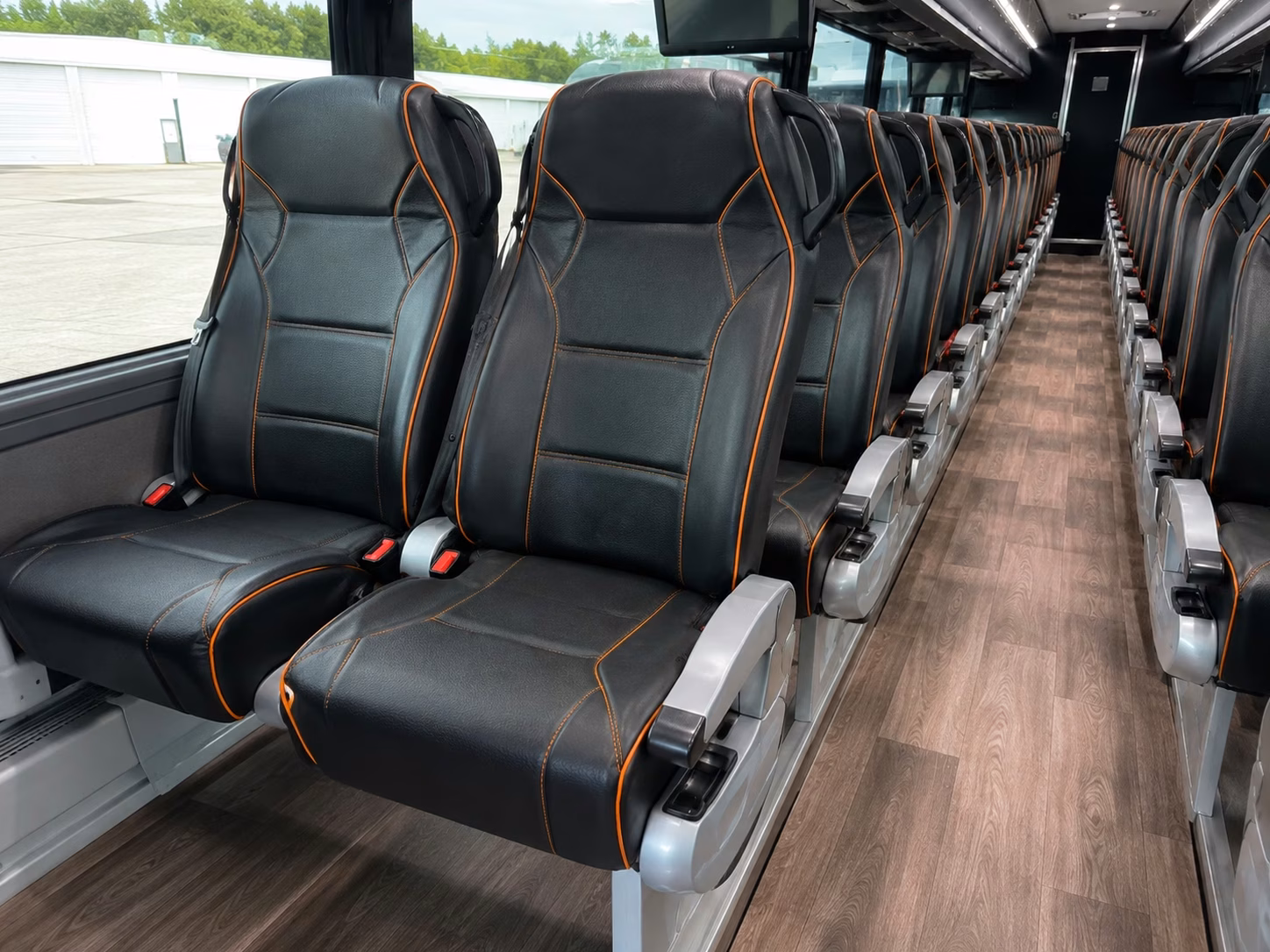 charter bus rentals for united supermarkets arena in lubbock