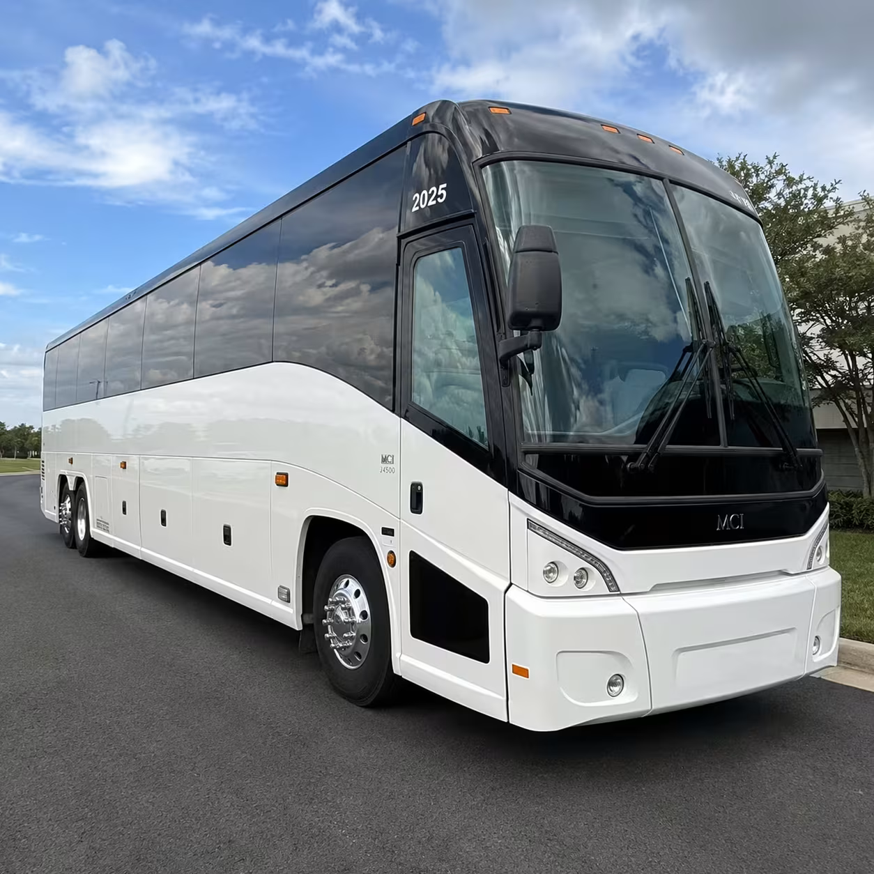 corporate and employee long distance shuttle buses in lubbock