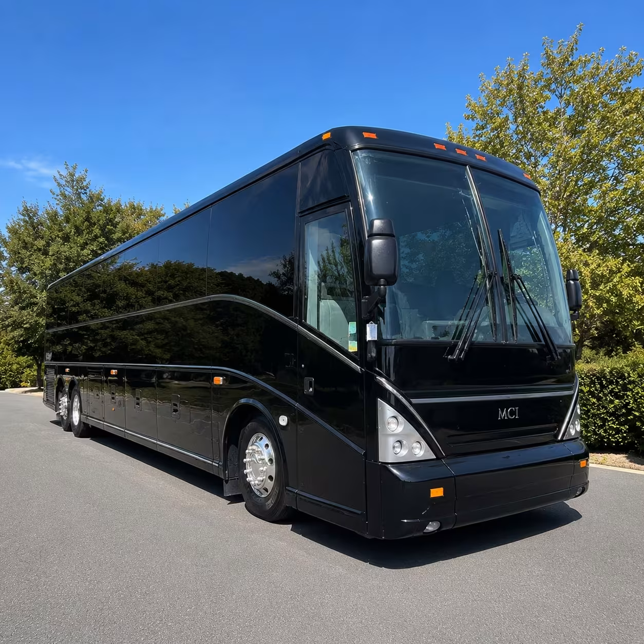 lubbock charter bus rentals for united supermarkets arena concerts