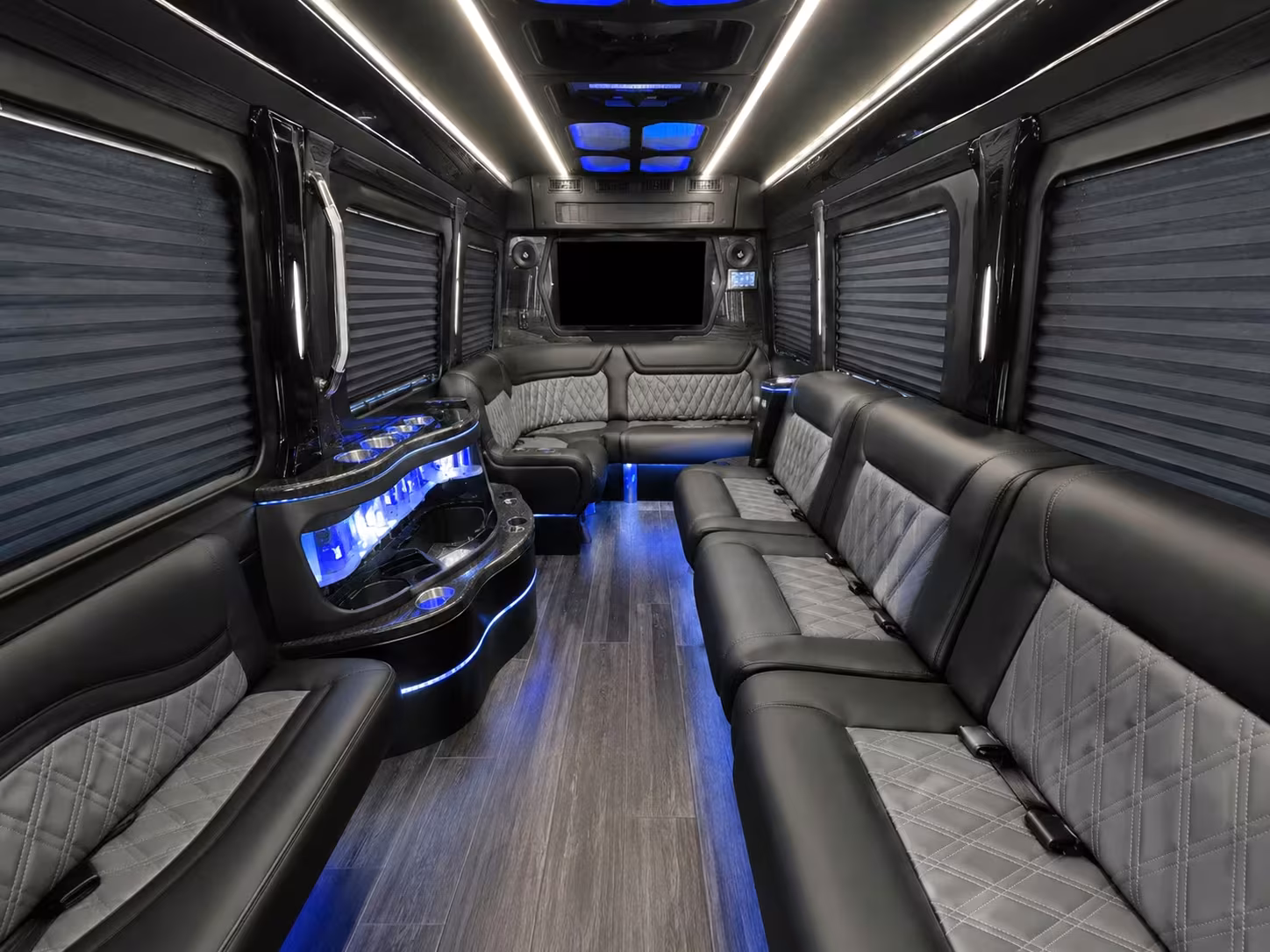 race day shuttle buses for lubbock running events
